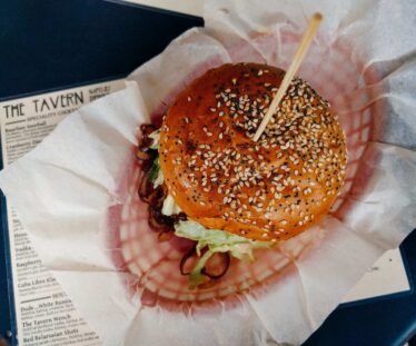 dan-gold-105700 dan-gold-105700